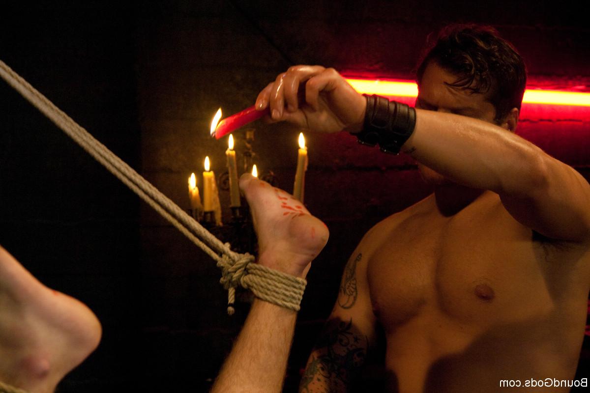 20P Bound Gods Parker London, Sebastian Keys