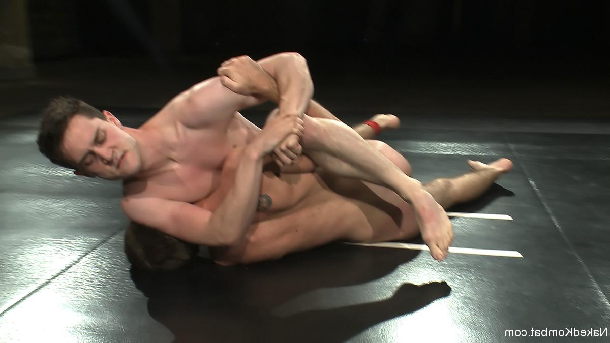 20P Matthew Singer, CJ, Kombat desnudo