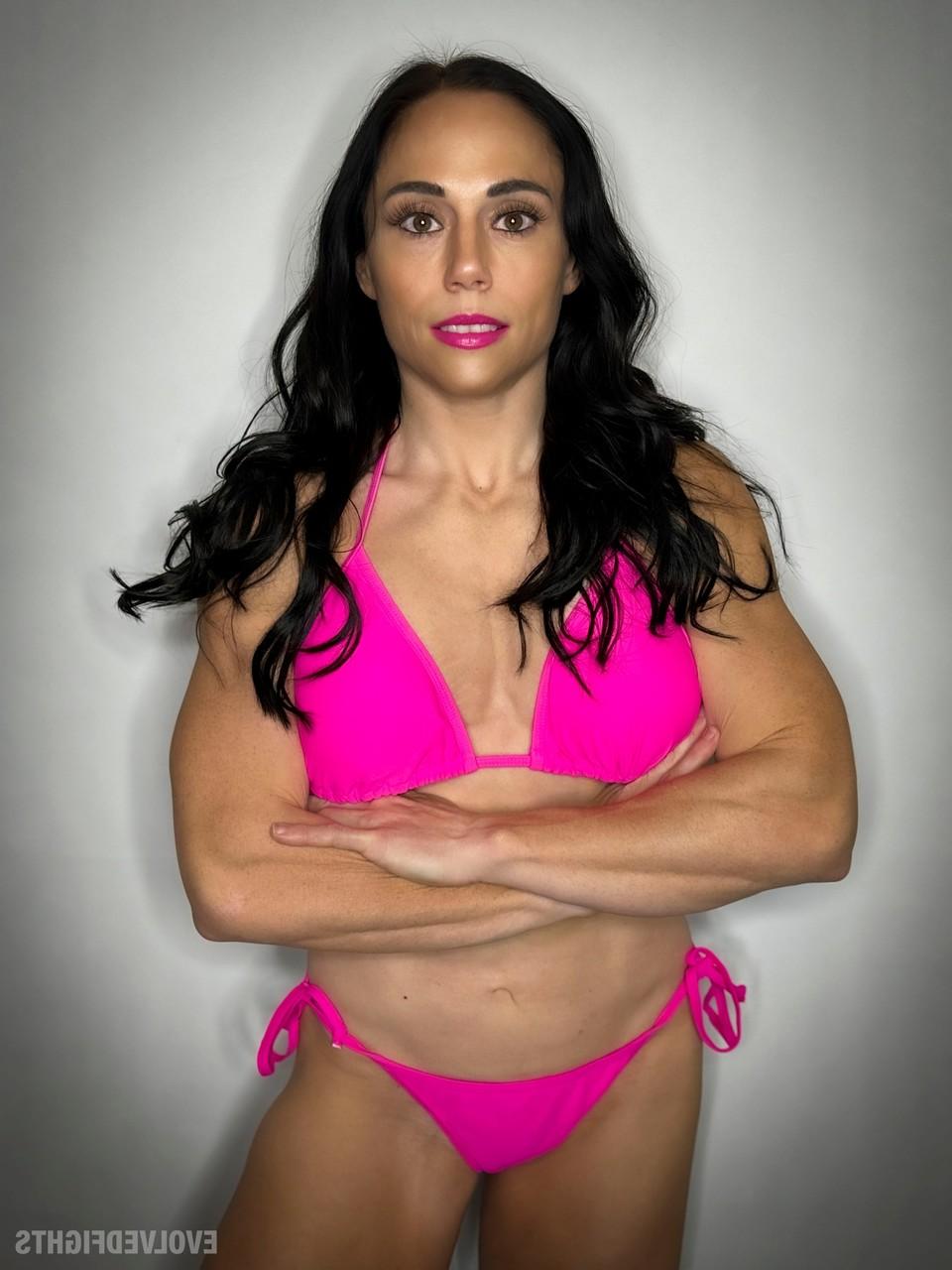 20P Muscular MILF with big tits Vanessa Arizona gets fucked after wrestling match