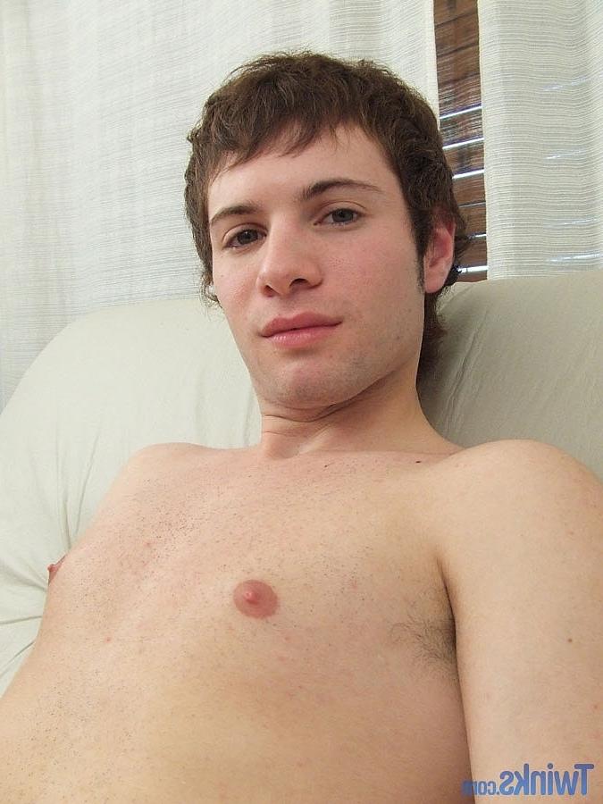 20P Hot twink Luciano A strips naked & jerks his uncut cock until he ejaculates