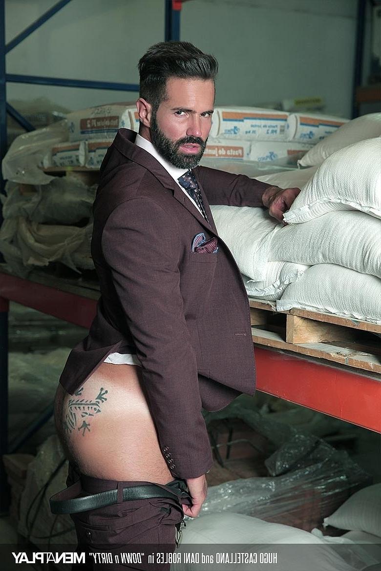 20P Empresários gays latinos Dani Robles e Hugo Castellano fodem no armazém w