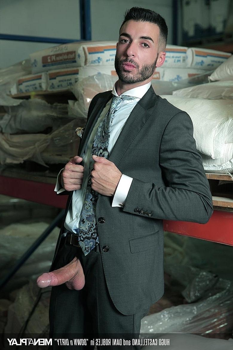 20P Empresários gays latinos Dani Robles e Hugo Castellano fodem no armazém w