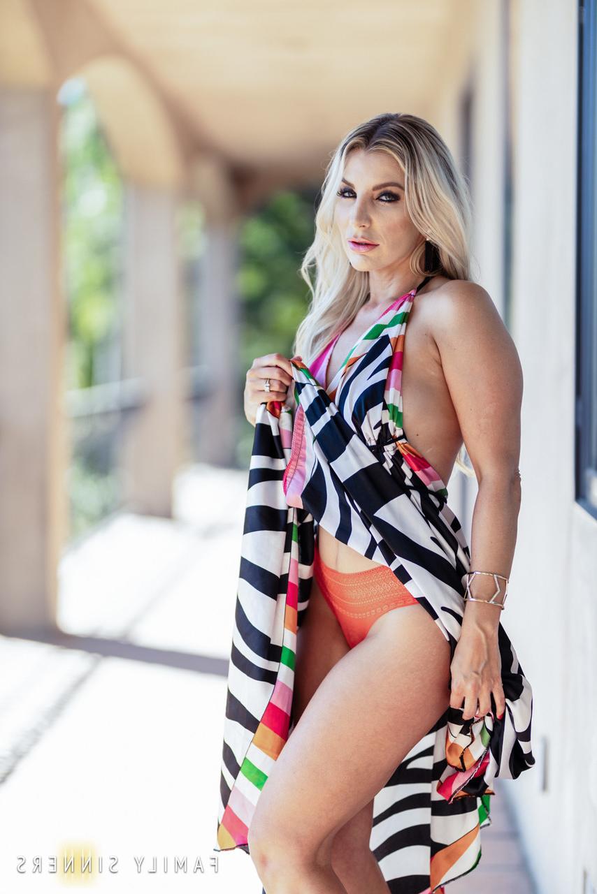 20P Mile High Media Ashley Fires, Lily Larimar