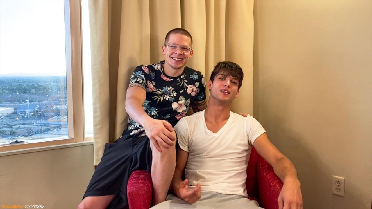 16P Le gay poilu Elliot Finn se fait pilonner par Dillon Anderson dans une scène amateur