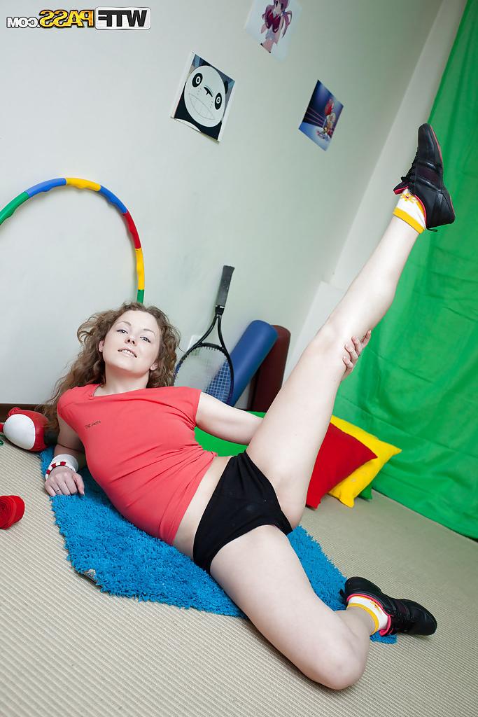 16P Flexy babe showcasing her tempting curves covered with sport outfit