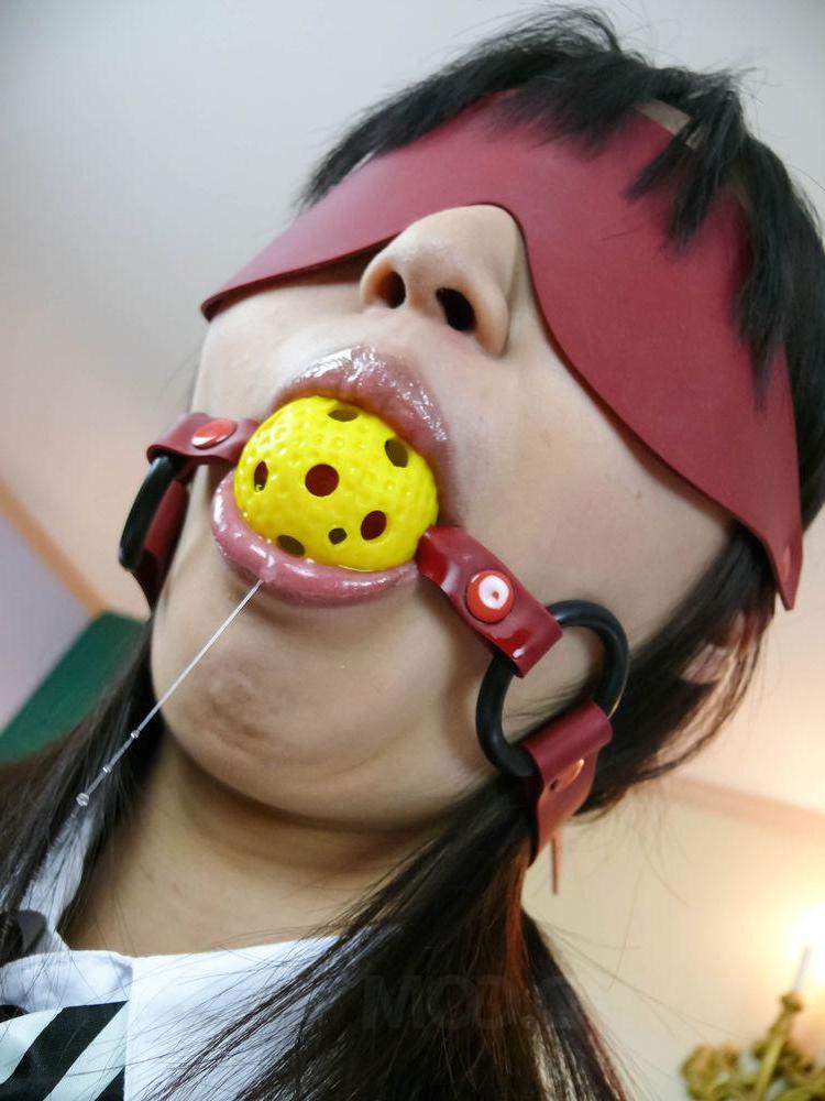 16P Japanese coed Kotomi Asakura is blindfolded and ball gagged before BBG sex