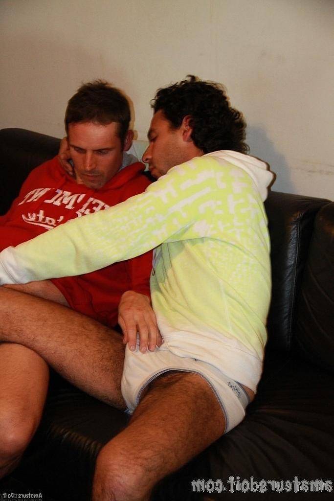 20P Ebony Dan Donger & hottie James Jerker suck each other's dicks in gay action