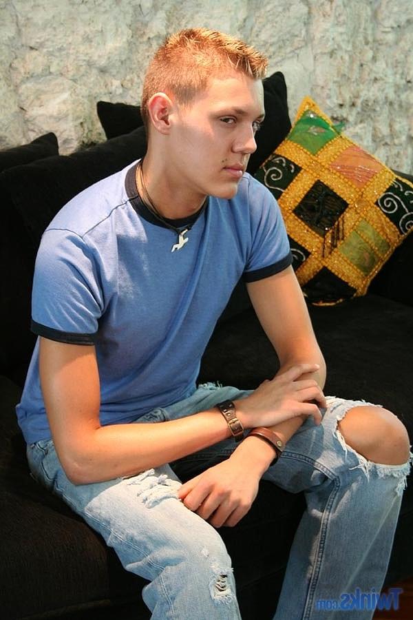 20P Good-looking twink plays with his hard cock while completely naked