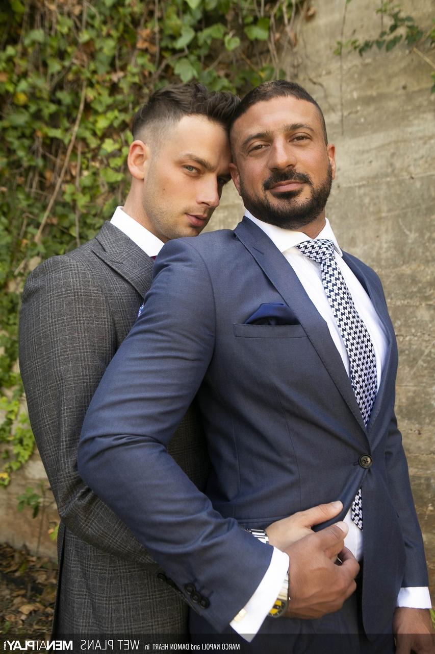 20P O lindo Damon Heart fodendo o latino gay Marco Napoli na bunda