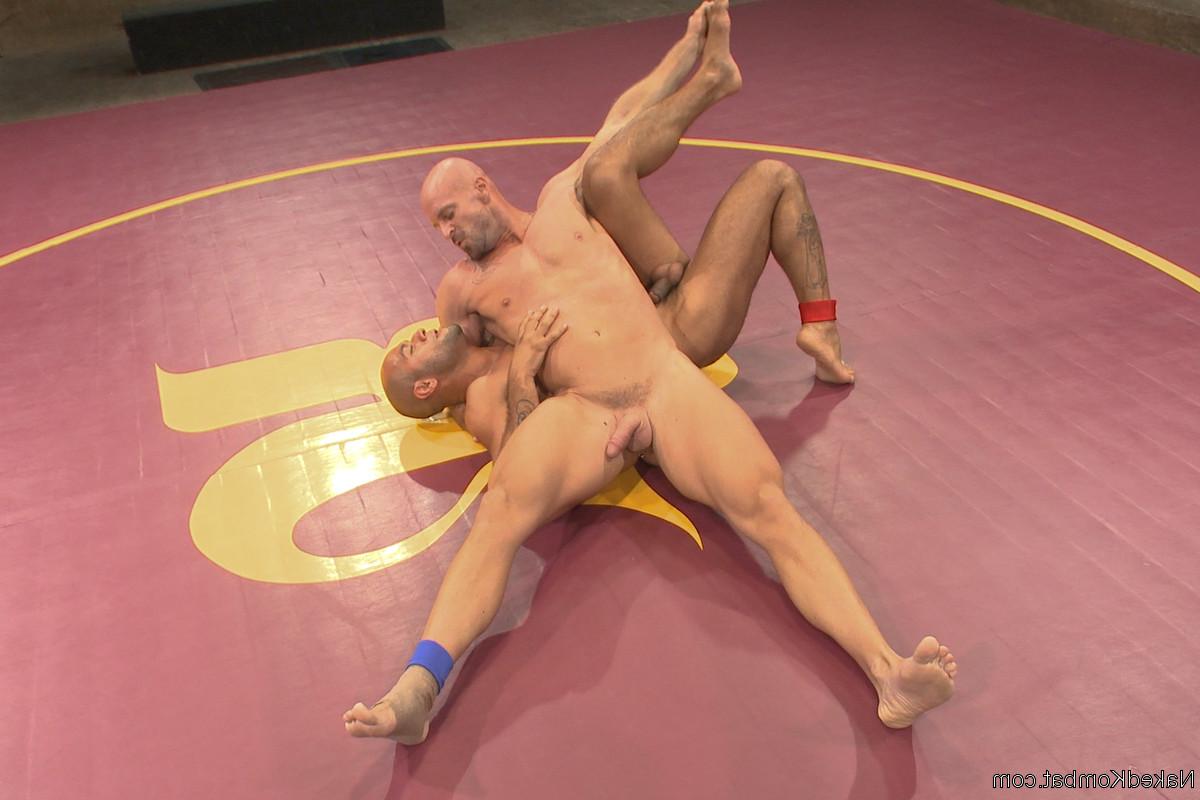 20P Naked Kombat Mitch Vaughn, Leo Forte