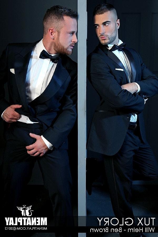 20P Los guapos gays Ben Brown y Will Helm se dan placer oral y follan