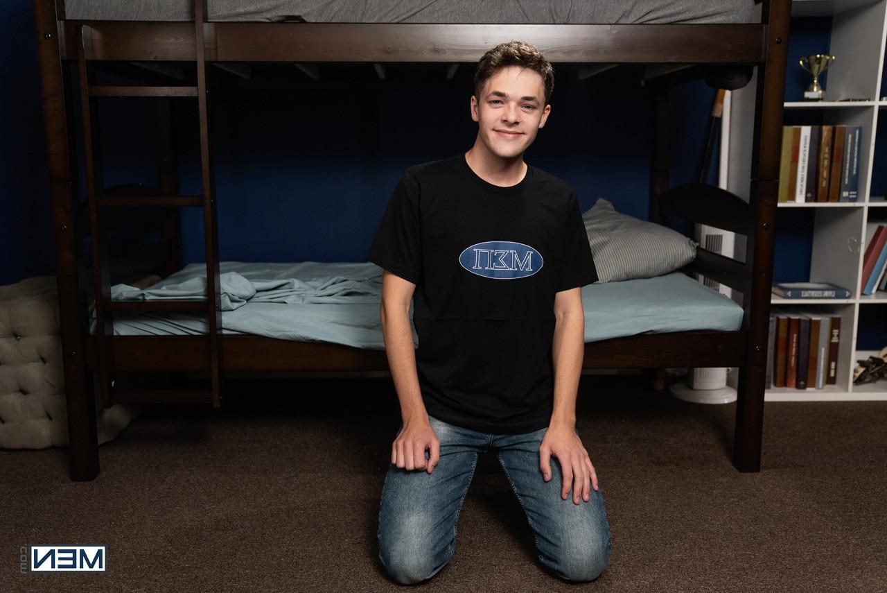 15P Men Com Finn Harding, Troye Dean