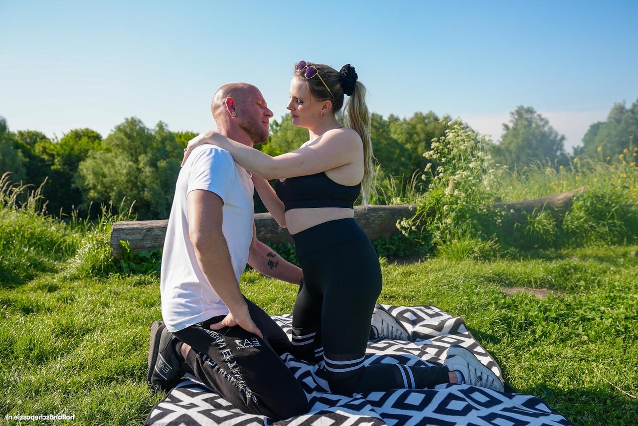 20P Naughty MILF Silas Sweettooth enjoys some doggystyle sex outdoors