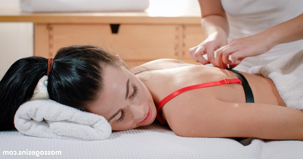 20P Massage Sins Jenny Doll, Antonia Sainz