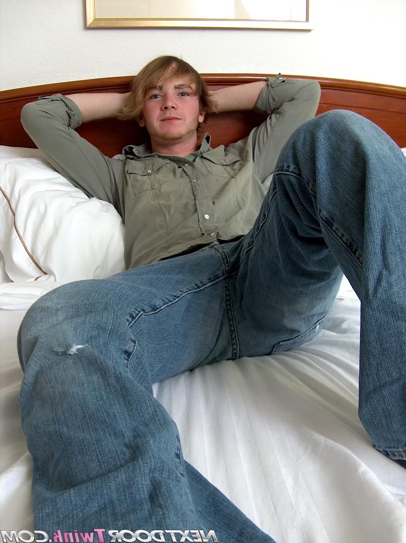 20P Blonde twink Elliot strips and strokes hi hard cock before falling asleep