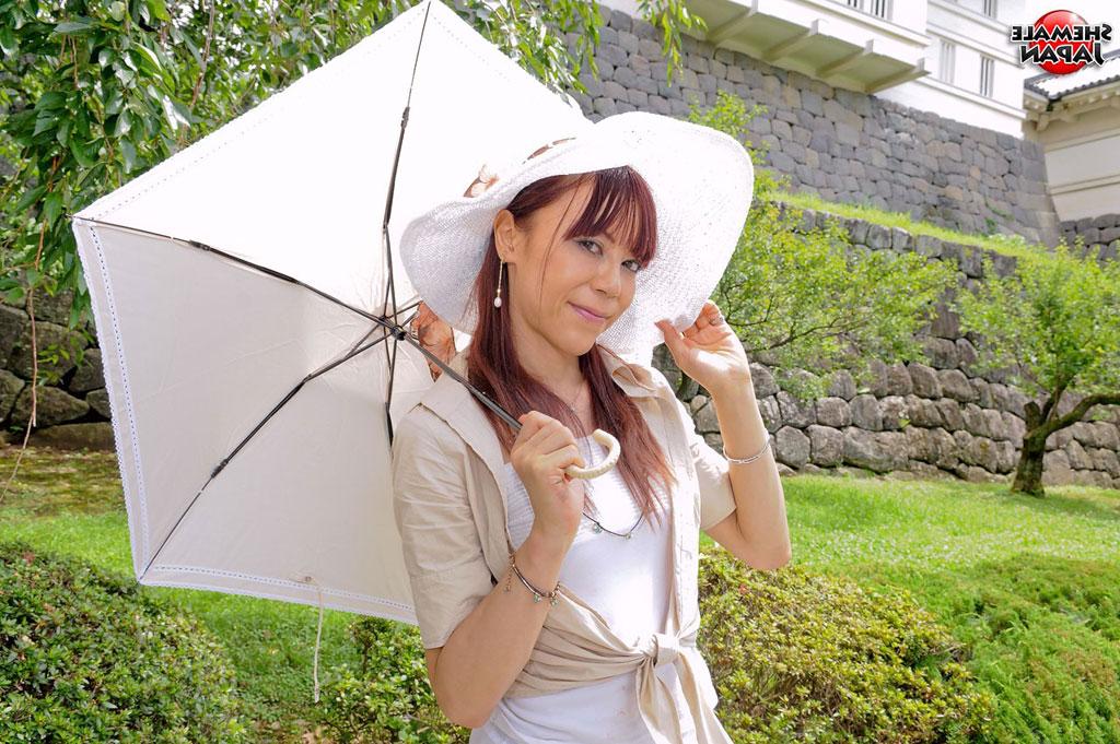 15P Travesti Japão estrelando Sakura Nua Imagens