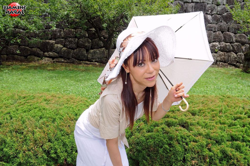 15P Travesti Japão estrelando Sakura Nua Imagens