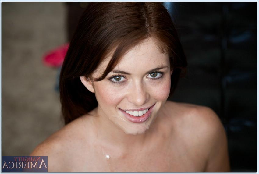 16P A esposa aquecida Ashlyn Rae empalou um pau carnudo e perfurou forte
