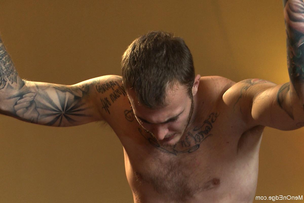 20P Men On Edge Christian Wilde