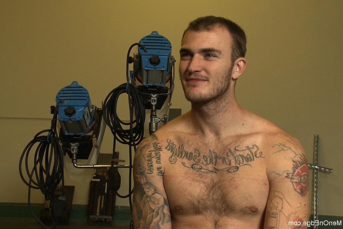 20P Men On Edge Christian Wilde