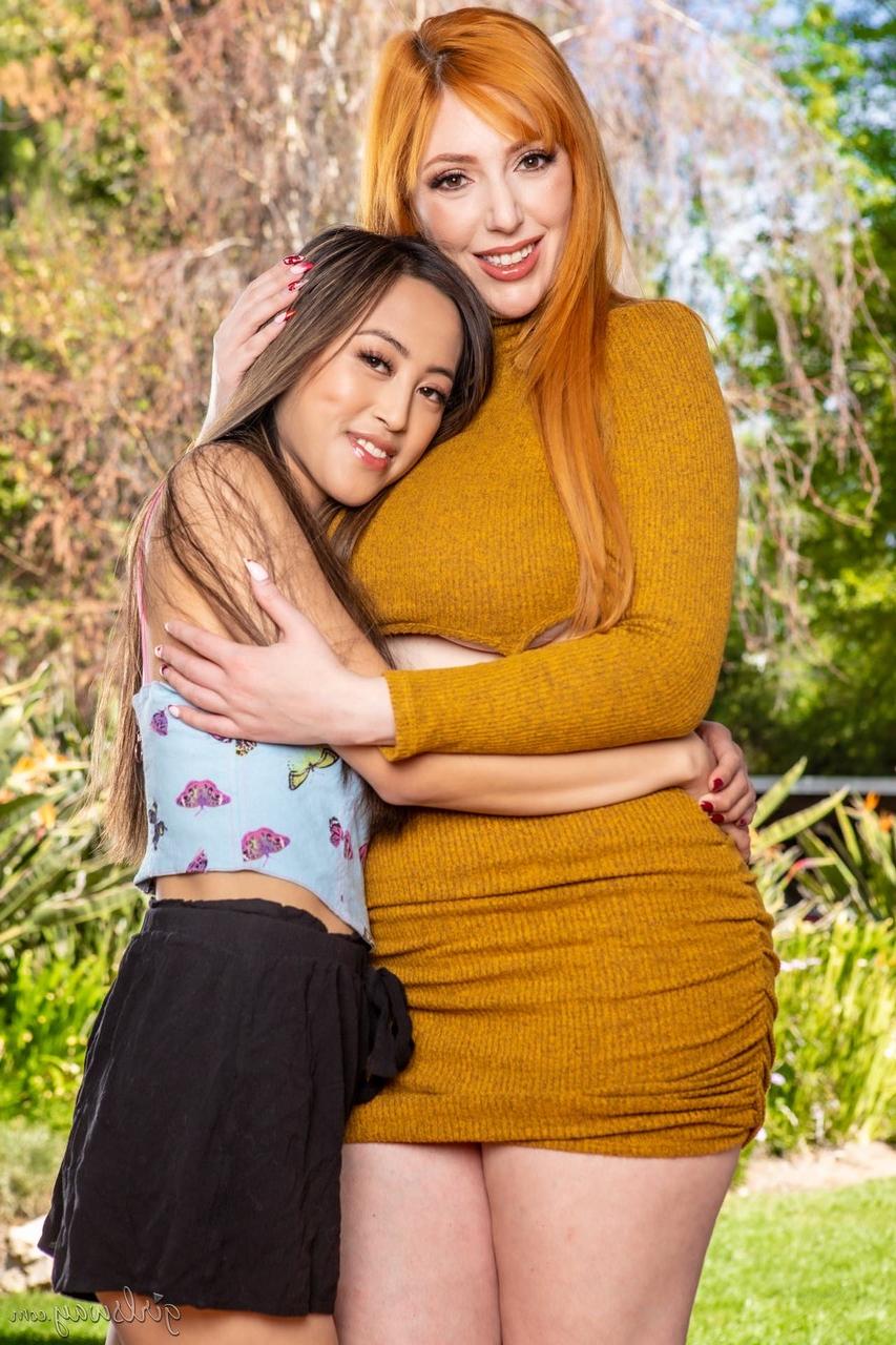 20P MILF with big tits Lauren Phillips & teen Alexia Anders lick pussy and finger