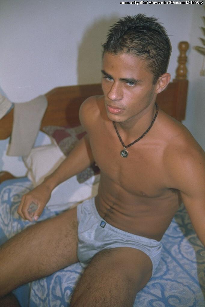 20P Boy Fun Flavio