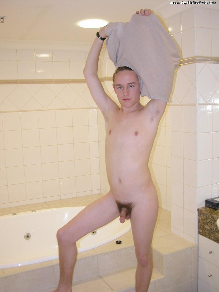 20P Boy Fun Zac