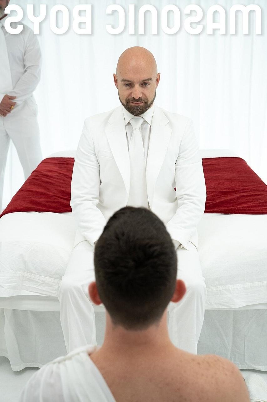 20P El joven gay Master Snow tiene sexo anal duro con el jovencito Apprentice Tyler