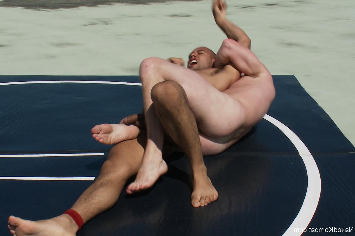 20P Naked Kombat Leo Forte, Sebastian Keys