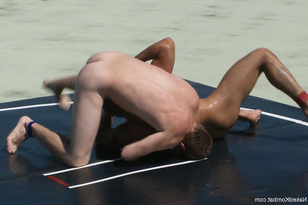 20P Naked Kombat Leo Forte, Sebastian Keys