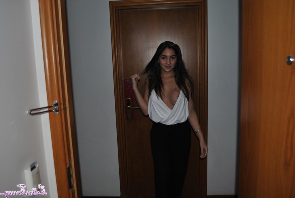 12P Latina Tranny avec Nicole Montero Photos porno chaudes