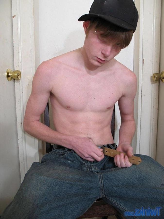 20P Skinny twink Billy G strips, sits in the chair and masturbates in a solo