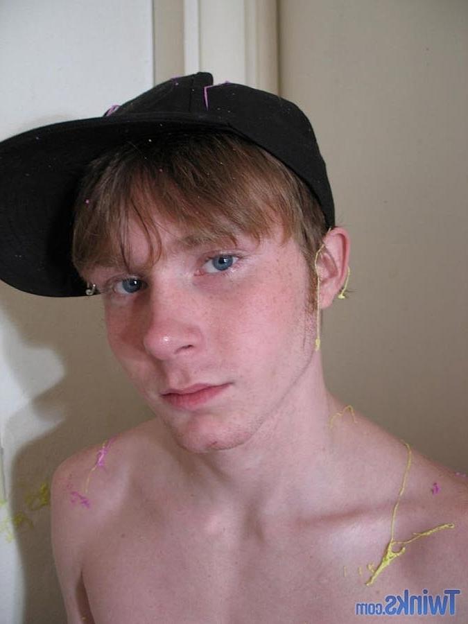 20P Skinny twink Billy G strips, sits in the chair and masturbates in a solo