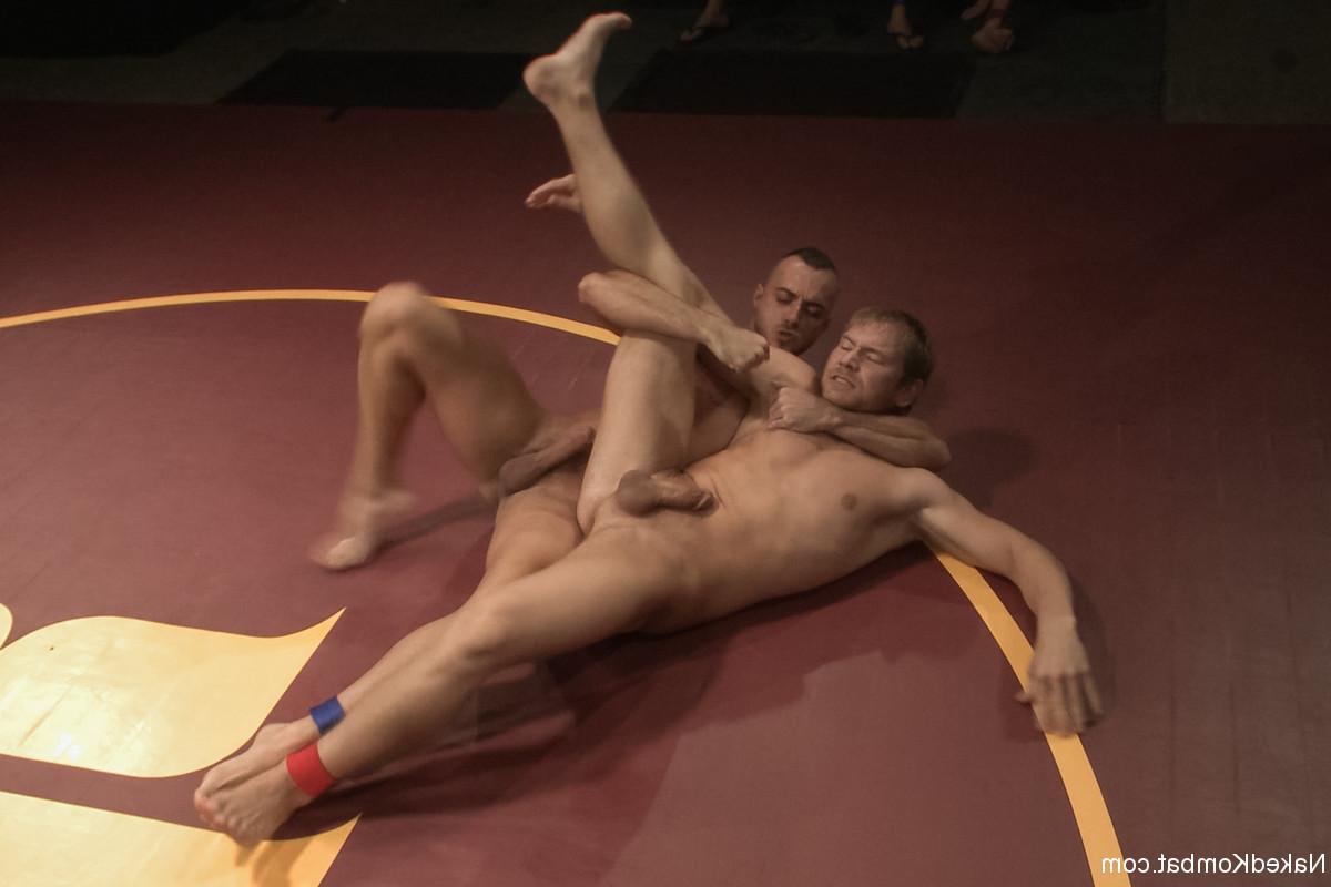 20P Naked Kombat Alex Adams, Jessie Colter