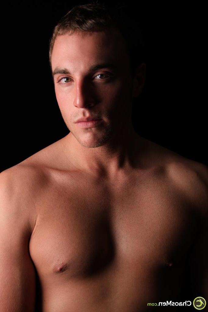 20P Gay hottie Rhett Brenar toying his asshole and wanking his big penis