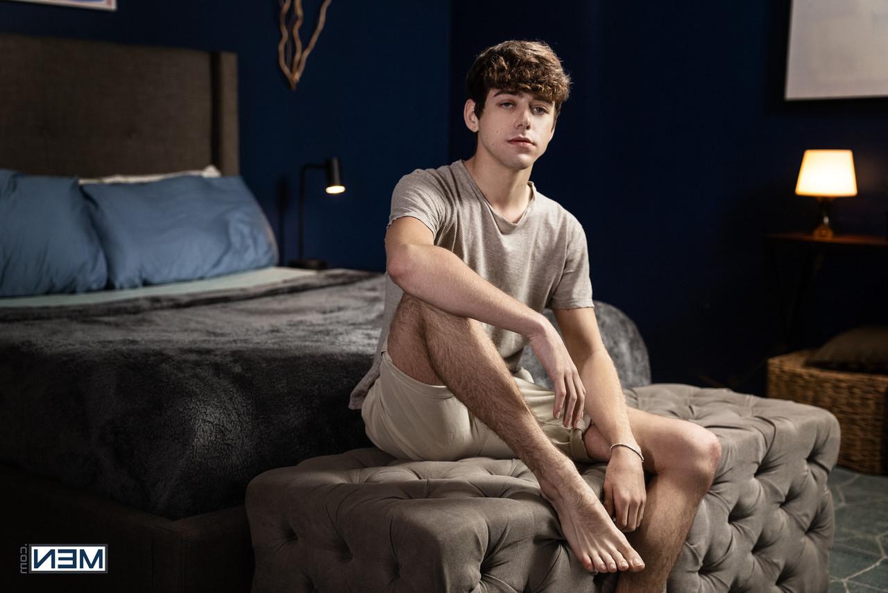 12P Men Com Finn Harding, Joey Mills, Troye Dean