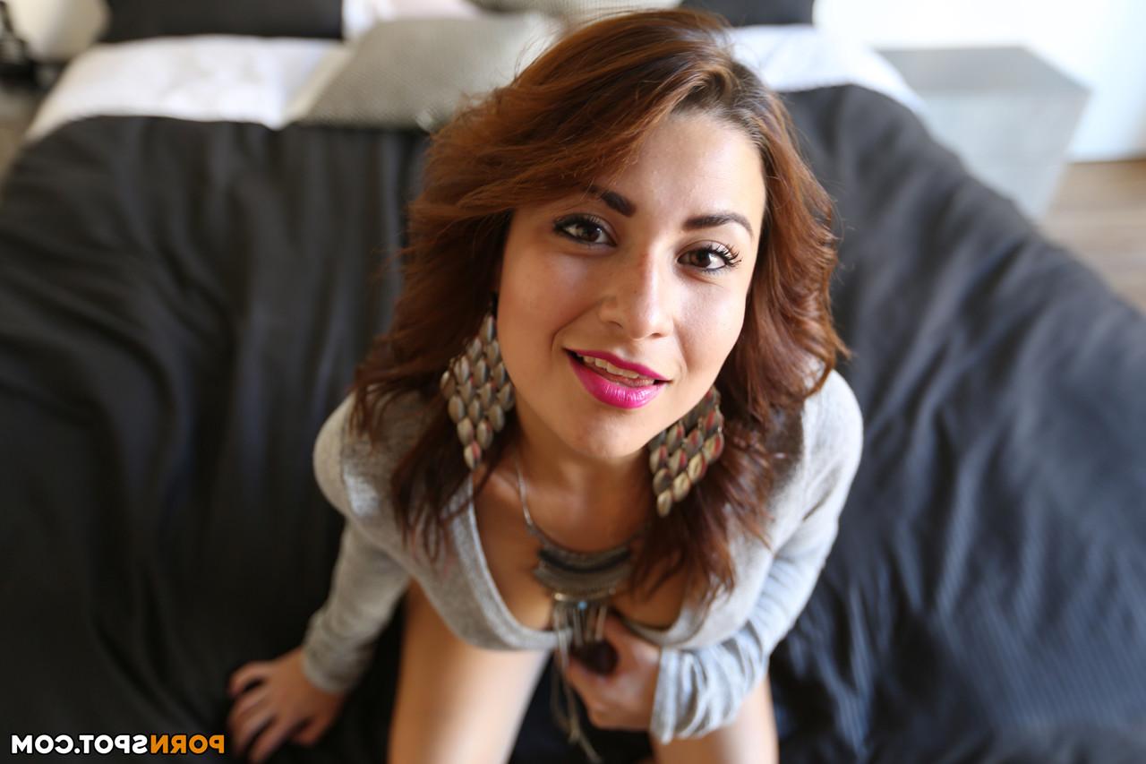 20P Attractive brunette Diana kneels down and gives mind-blowing head