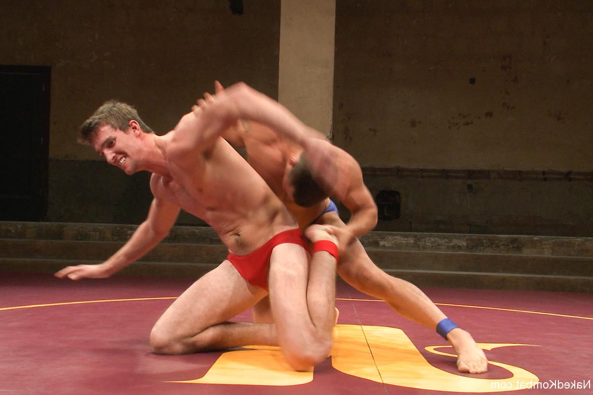 20P Kombat desnudo Bryan Cavallo, Tate Ryder