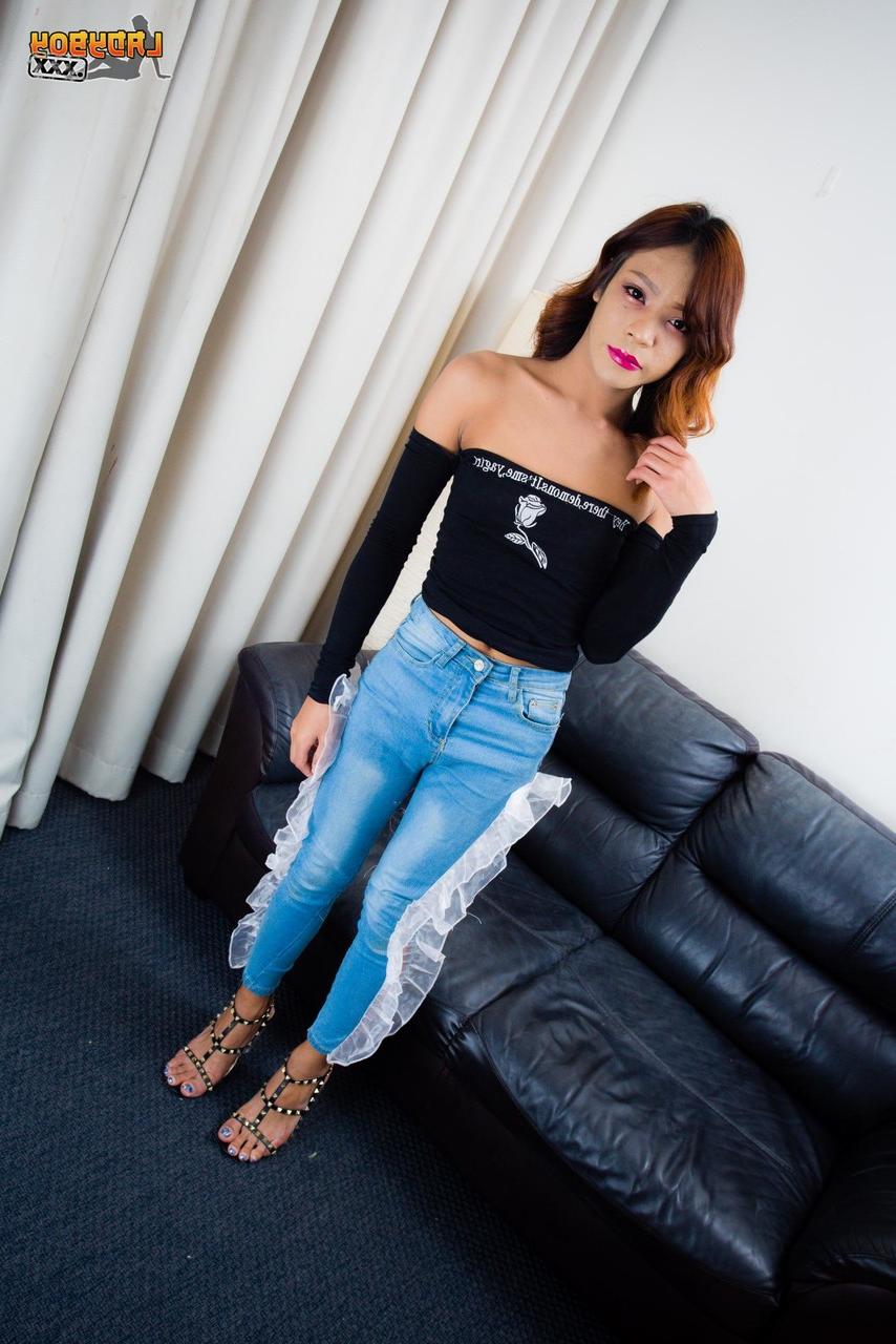 16P Asian TGirl MIN