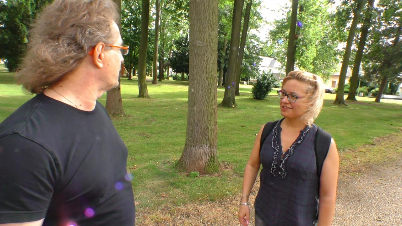 17P Manuela P, une allemande amateur, ramassée au parc pour une pipe et une hirondelle.