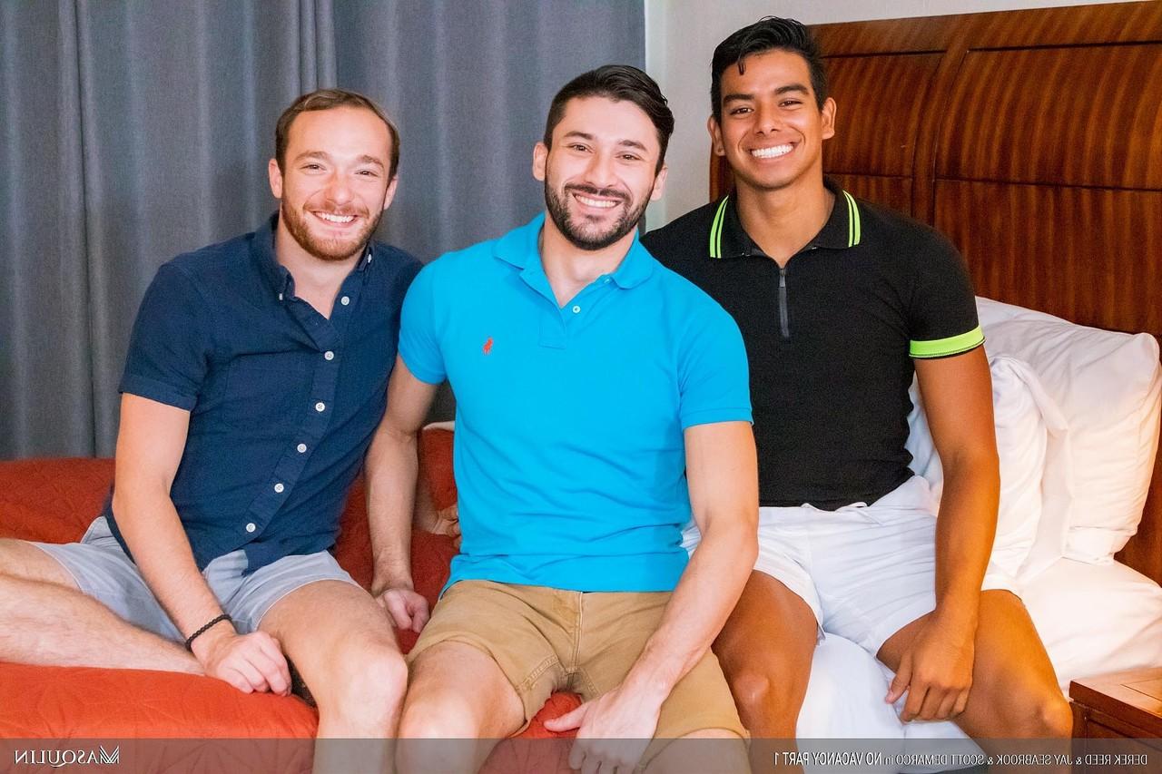 20P Gay hunks Scott DeMarco, Jay Seabrook & Derek Reed have a wild anal threesome