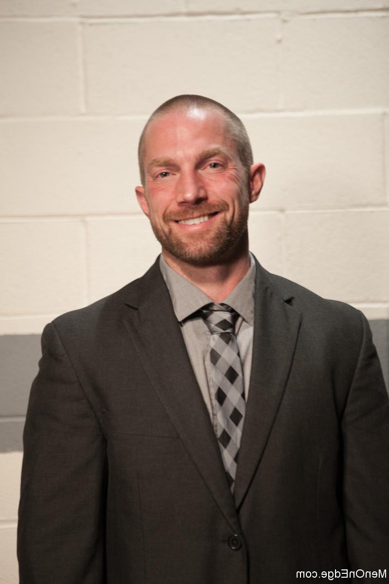 20P Men On Edge Adam Herst