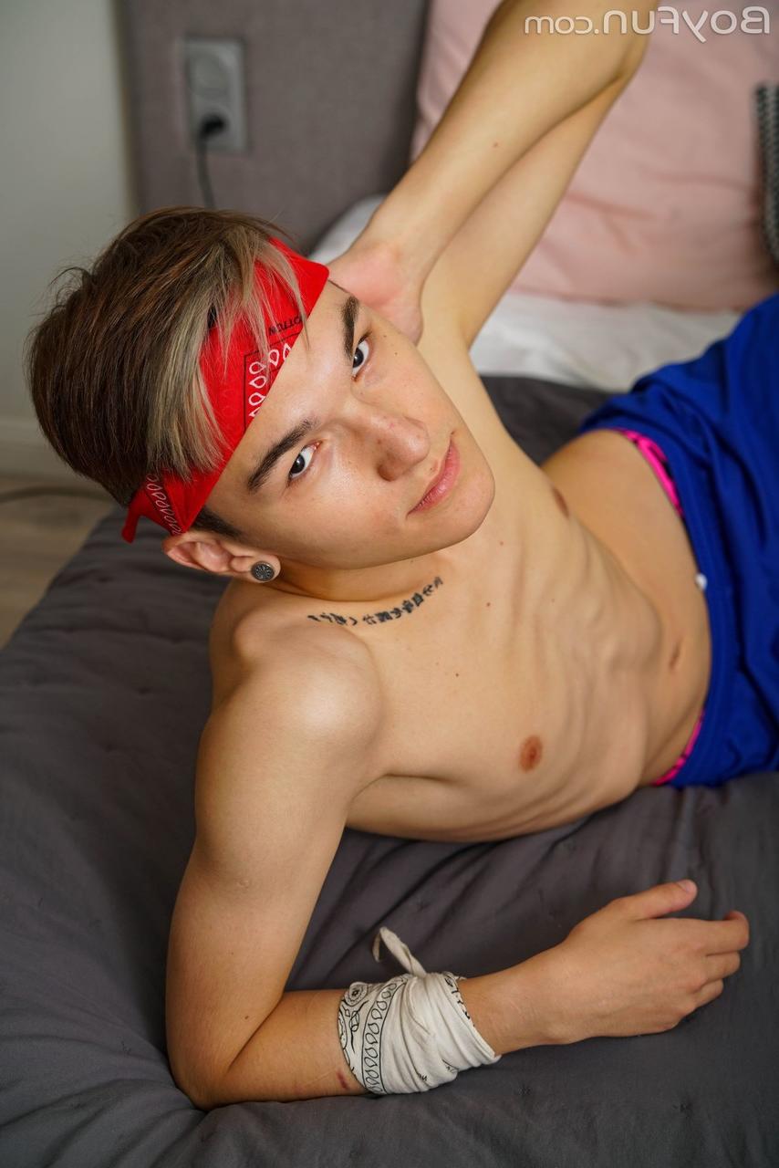 20P Junge Spaß Adam Keller