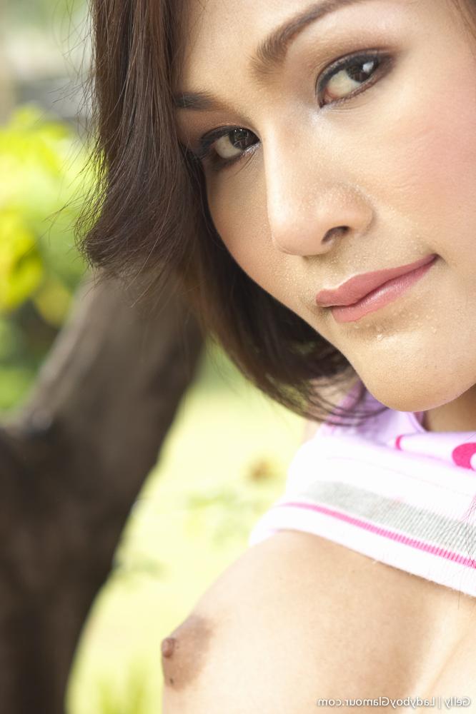 16P Ladyboy Glamour performed by Gelly Porn Images
