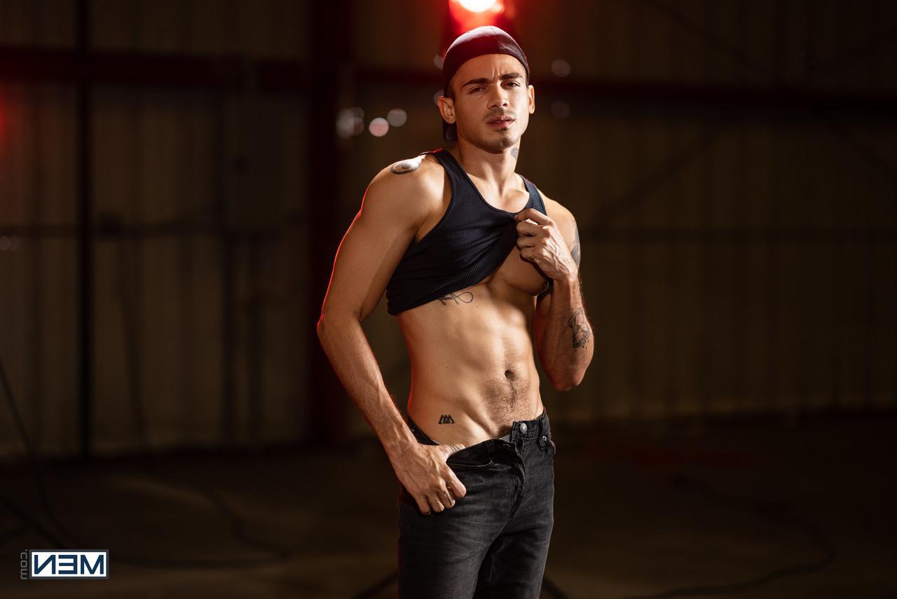 17P Men Com Ashton Summers, Nate Grimes