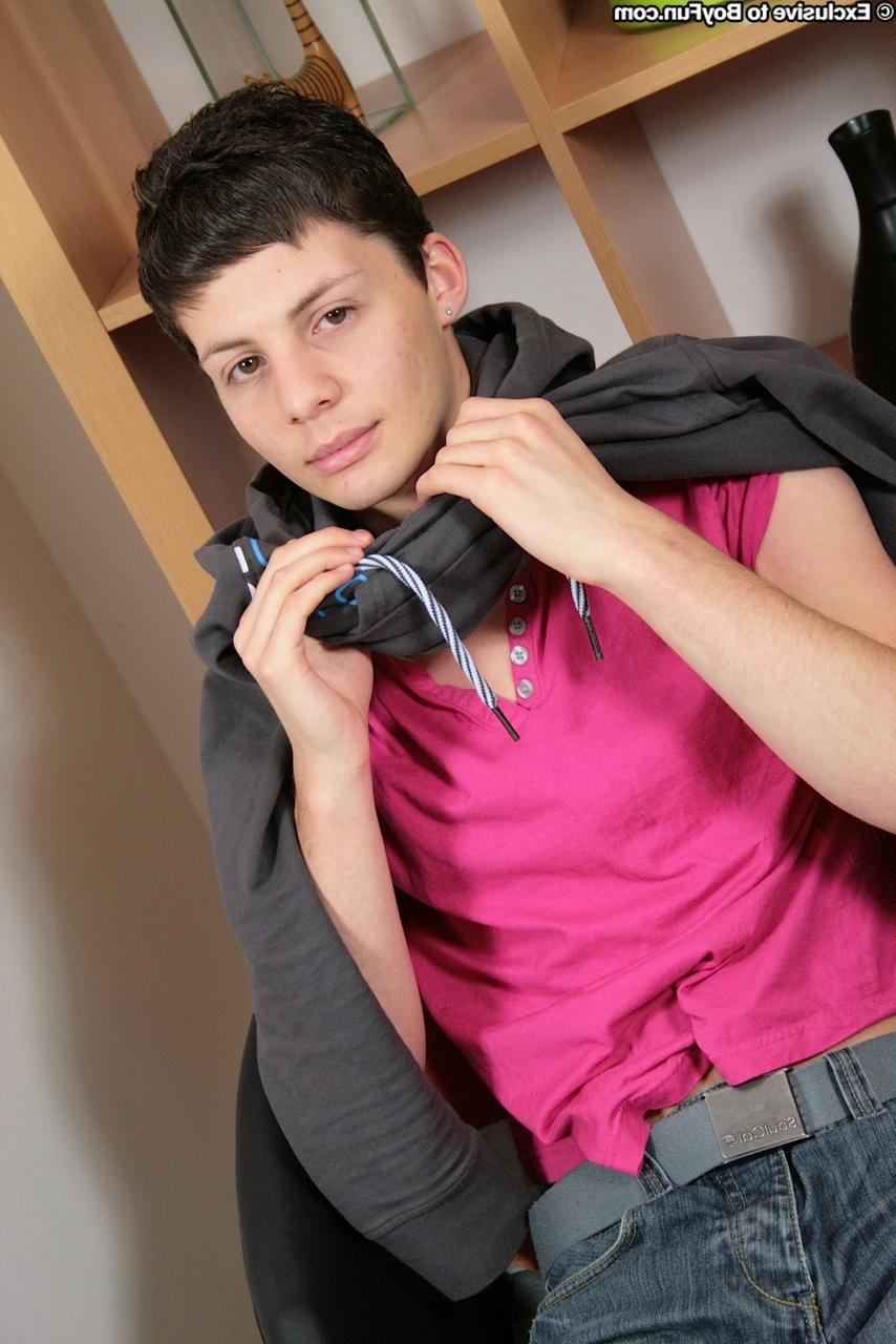 20P Garoto divertido Callum Osbourne