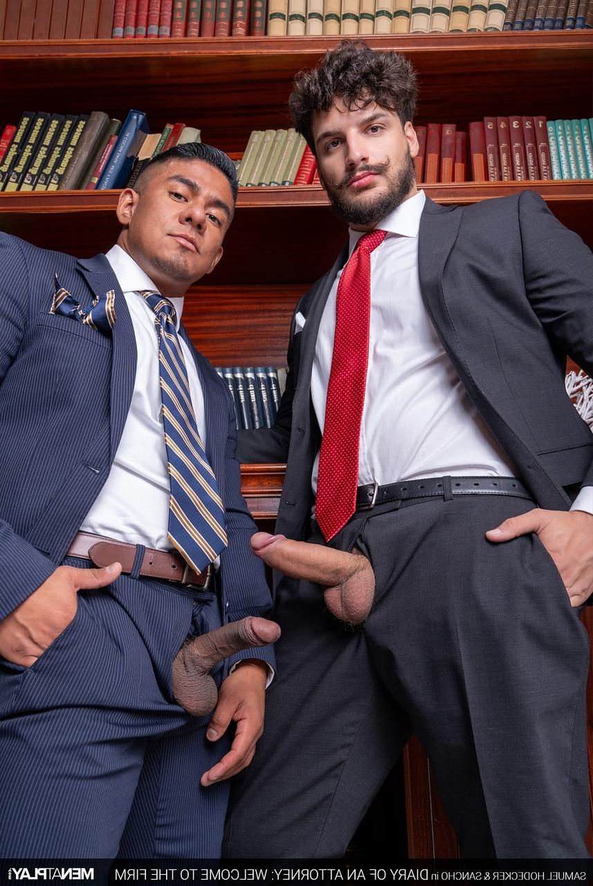 20P Hot bodybuilders Samuel Hodecker and Sancho fuck hard in sexy suits