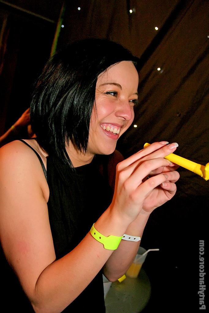 16P Naughty amateur gals getting wet and horny at the night club party
