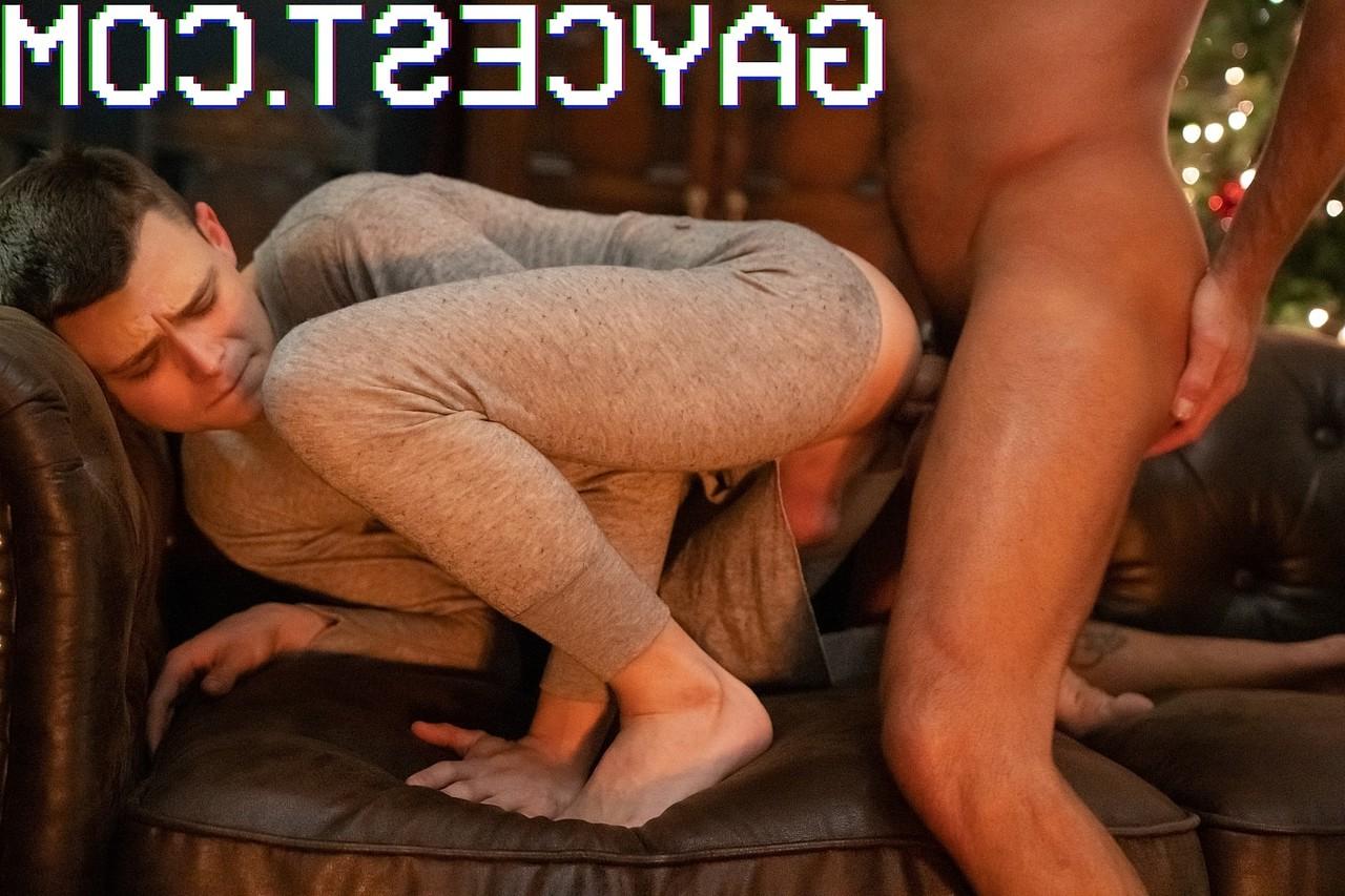 20P Seely Austin gets woken up and ass fucked by his perverted gay stepdad Mr Cox