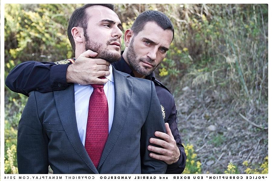 20P Gay policeman Edu Boxer has a doggystyle anal quickie with a hot bottom